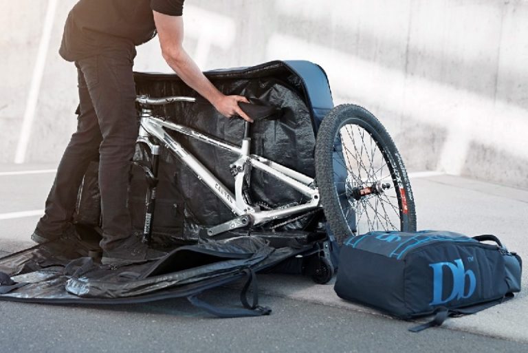 Torba do transportu roweru: jak wybrać i spakować rower